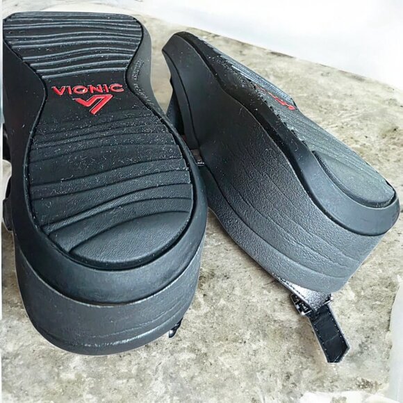 VIONIC (8) JOLIE Gun Medal Silver Metallic T-Strap Podiatrist Designed Footbed - Picture 12 of 13